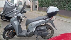 Honda SH 300 i ABS (2016 - 20) 