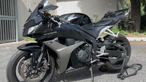 Honda CBR 600 RR (2007 - 08) 