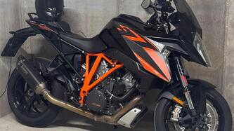 KTM 1290 Super Duke GT ABS (2016 - 18) usata