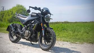 Husqvarna Svartpilen 401 (2021 - 23) usata
