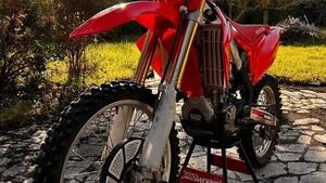 Honda CRF 250 R (2010 - 11) 