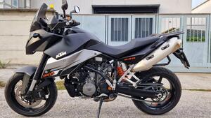 KTM 990 Supermoto T (2009 - 11) 