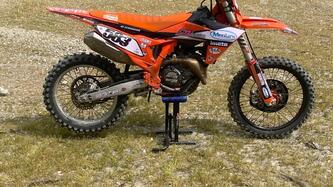 KTM 450 SX-F Factory Edition (2024) usata