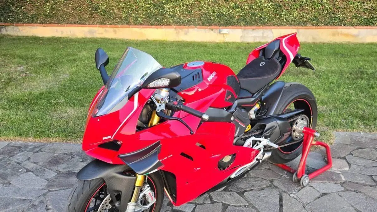 Ducati Panigale V4 1100 (2020)  (4)