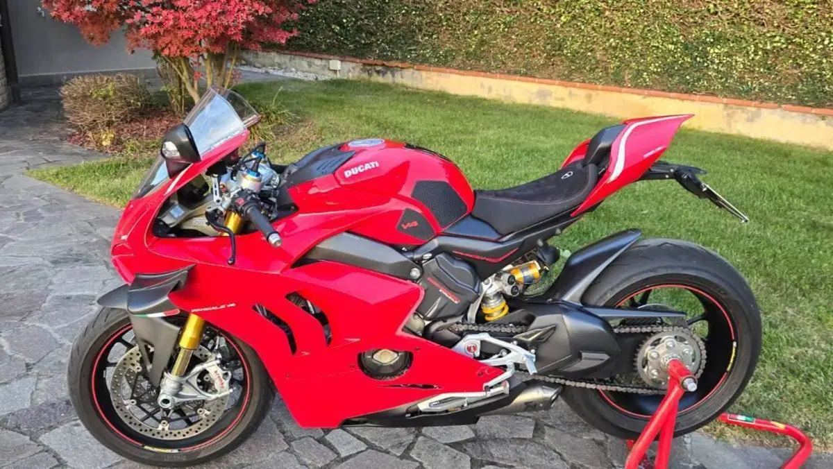 Ducati Panigale V4 1100 (2020)  (5)