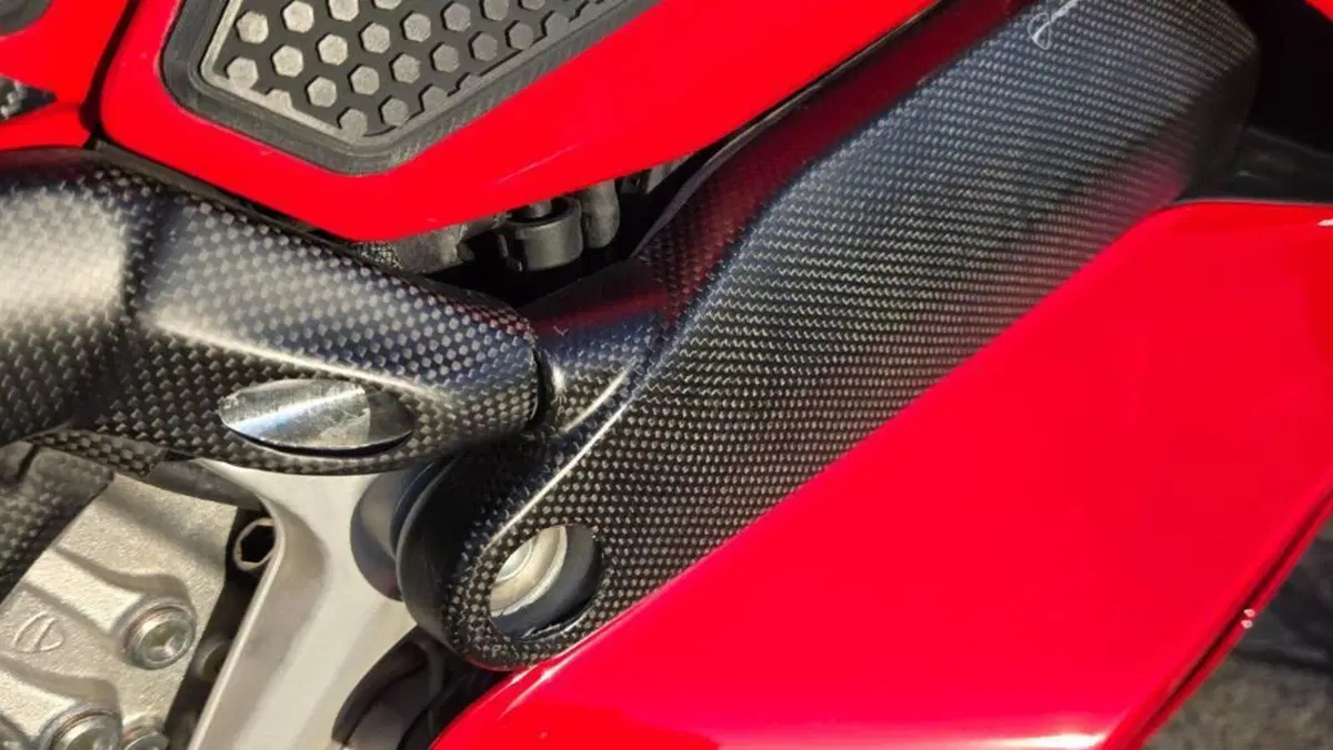 Ducati Panigale V4 1100 (2020)  (15)