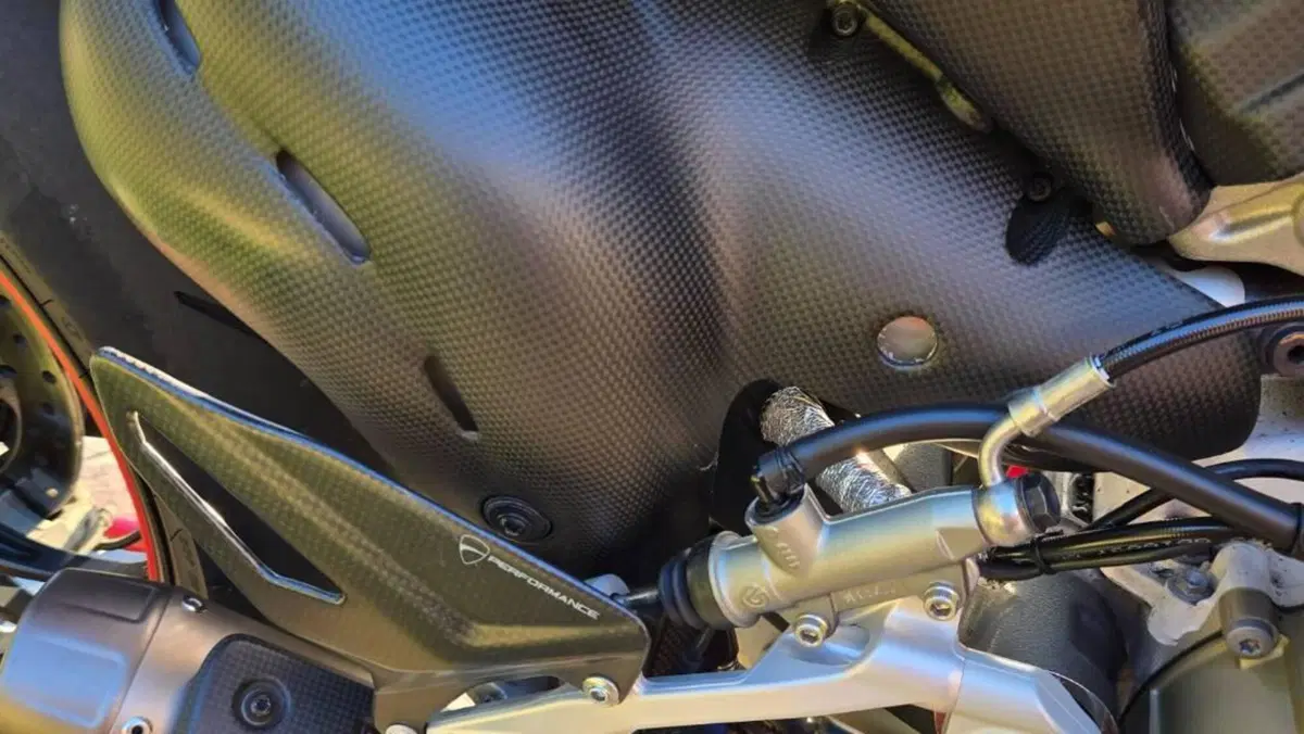 Ducati Panigale V4 1100 (2020)  (18)