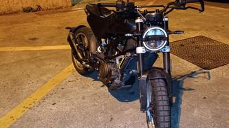 Husqvarna Svartpilen 401 (2018 - 19) usata
