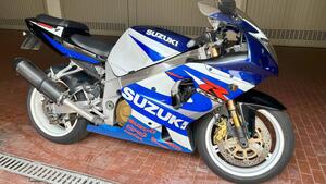 Suzuki GSX R 1000 (2000 - 02) 