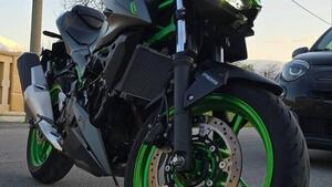 Kawasaki Z 500 SE (2024 - 25) 