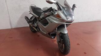 Ducati ST2 (1997 - 02) usata