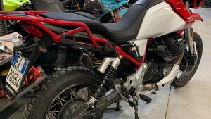 Moto Guzzi V85 TT (2021 - 23) 