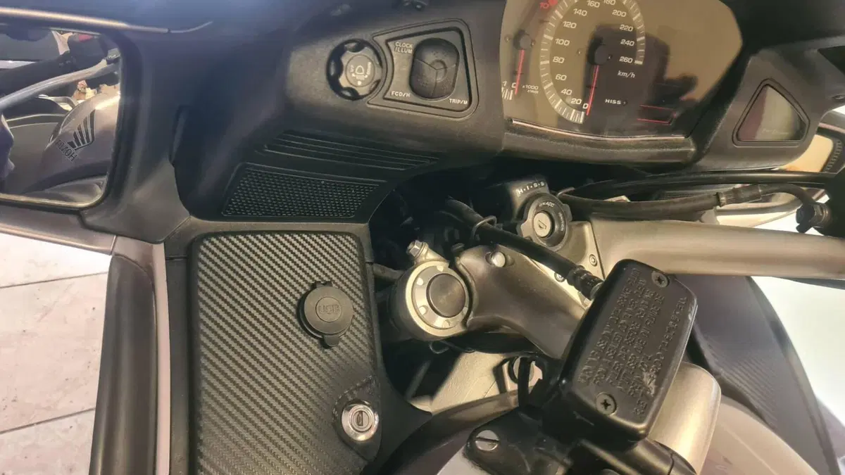 Honda Pan European ABS (2002 - 13)  (6)