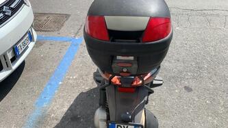 Aprilia Sportcity One 125 (2008 - 12) usata