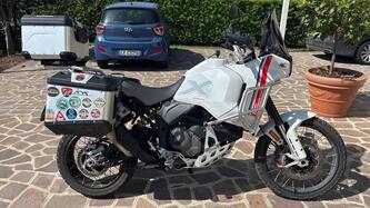 Ducati DesertX (2022 - 25) usata