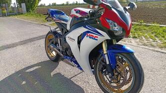 Honda CBR 1000 RR Fireblade (2008 - 11) usata