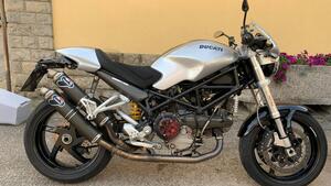 Ducati Monster S2R 1000 