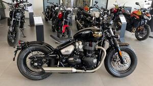 Triumph Bonneville Bobber 1200 Icon Edition (2025) 