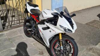 Triumph Daytona 675 R (2010 - 12) usata