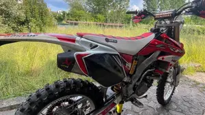 Honda CRF 250R (2009)  (3)