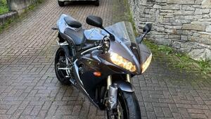 Yamaha YZF R1 (2004 - 05) 