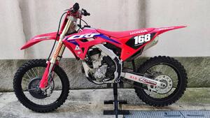 Honda CRF 250 R (2022) 