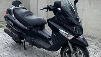 Piaggio Xevo 400 (2007 - 13) usata