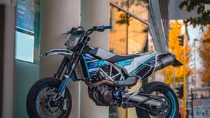 Husqvarna 701 Supermoto (2017 - 19) 