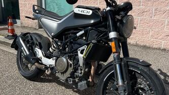 Husqvarna Svartpilen 401 (2021 - 23) usata