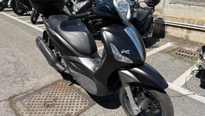 Piaggio Beverly 350 SportTouring ie ABS (2011 - 17) 