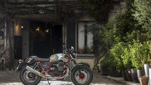 Moto Guzzi V7 II Racer (2015 - 17)