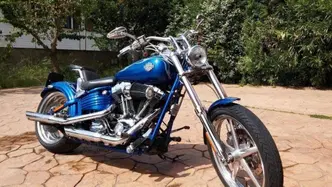 Harley-Davidson 1584 Rocker C (2009 - 11) - FXCWC usata