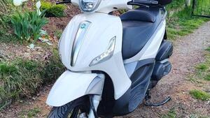 Piaggio Beverly 350 SportTouring ie ABS (2011 - 17) 