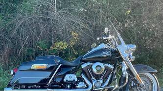 Harley-Davidson 1584 Road King Classic (2007 - 10) - FLHRC usata