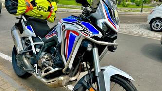 Honda Africa Twin CRF 1100L Urban DCT (2022 - 23) usata