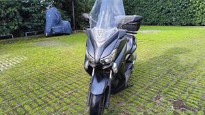Yamaha X-Max 250 Iron Max ABS (2016) 