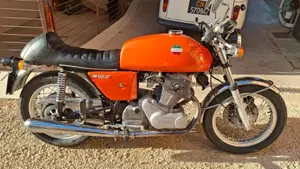Laverda   (2)