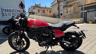 Ducati Scrambler 800 Full Throttle (2017 - 21) usata