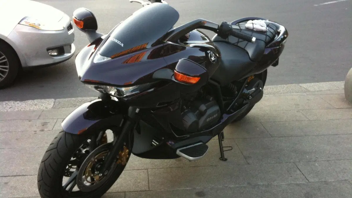 Honda DN-01 