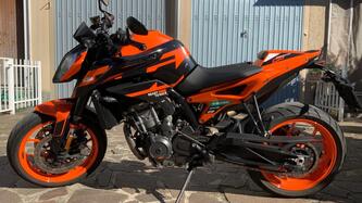 KTM 890 Duke GP (2022 - 23) usata