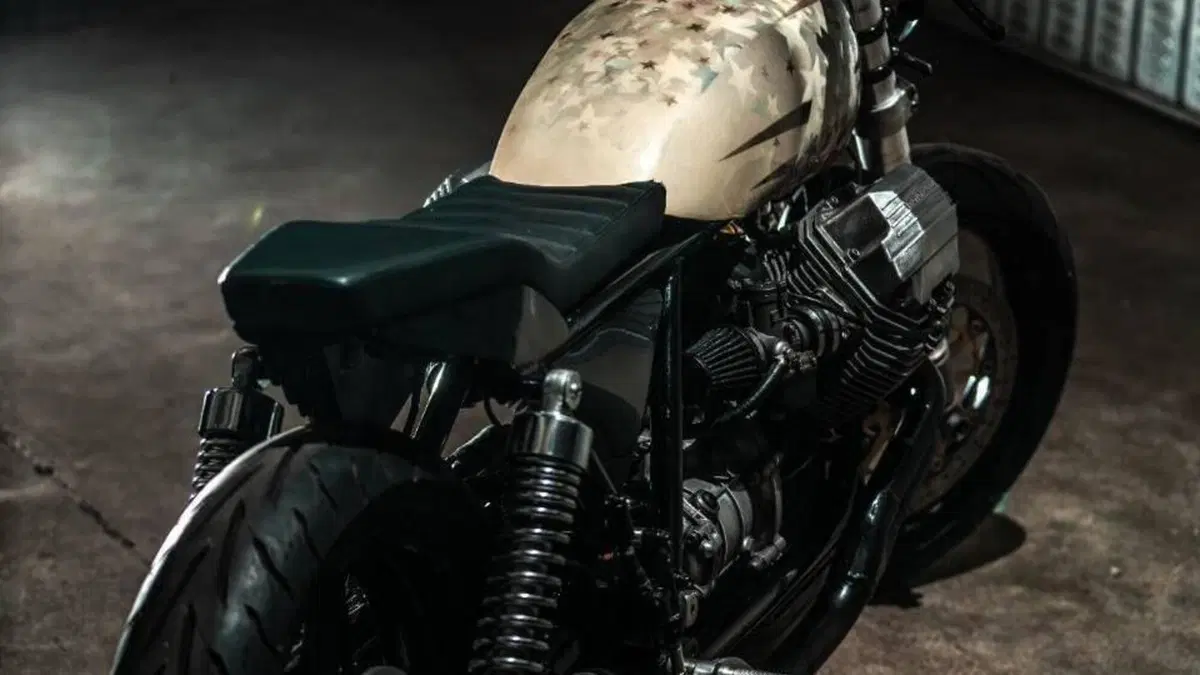 Moto Guzzi   (10)