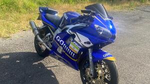 Yamaha YZF R6 (2001 - 02) 