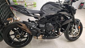 MV Agusta Brutale 800 RR SCS (2021 - 22) 