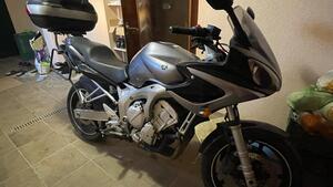Yamaha FZS 600 Fazer (2003 - 04) 