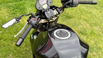 Kawasaki ER-6N (2006 - 09) usata