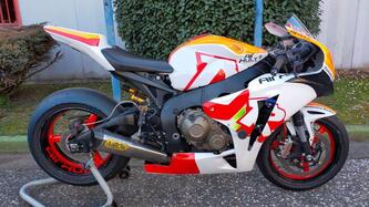 Honda CBR 1000 RR Fireblade (2008 - 11) usata