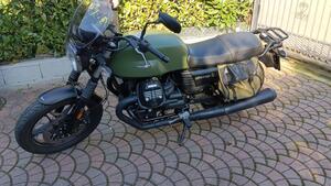 Moto Guzzi V7 III Stone (2017 - 20) 