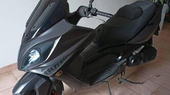 Kymco Xciting 500i R (2007 - 14) usata