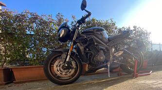 Triumph Street Triple RS (2020 - 22) usata