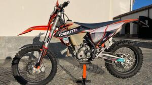 KTM 250 EXC-F (2022) 